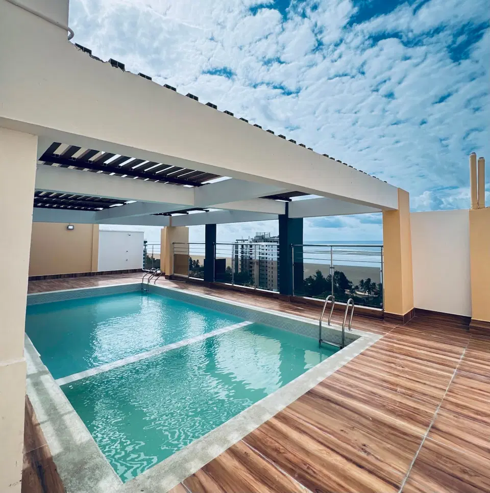 Premium 3 bedroom Ocean View near beach and malls photo 1