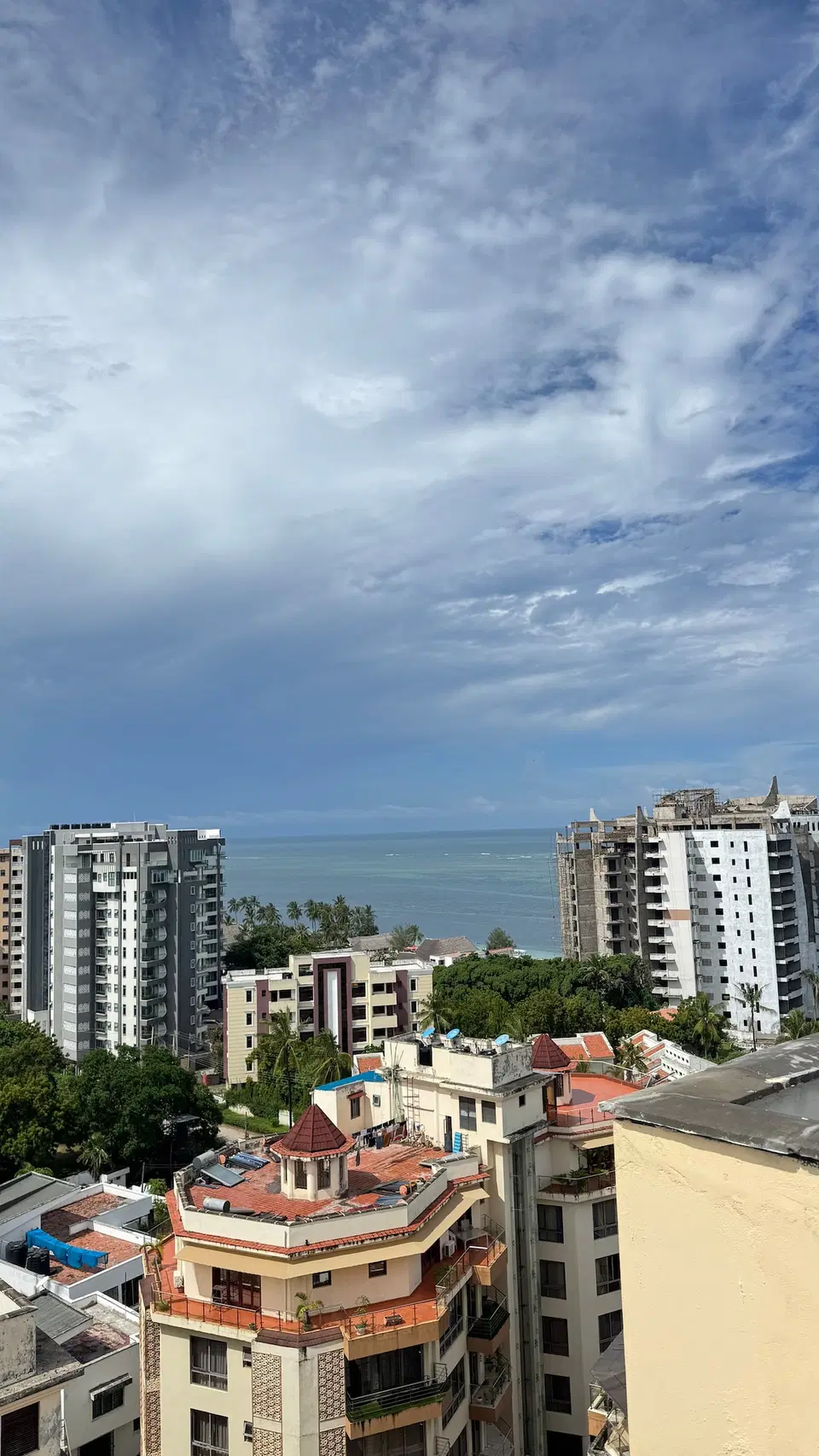 Premium 3 bedroom Ocean View near beach and malls photo 6