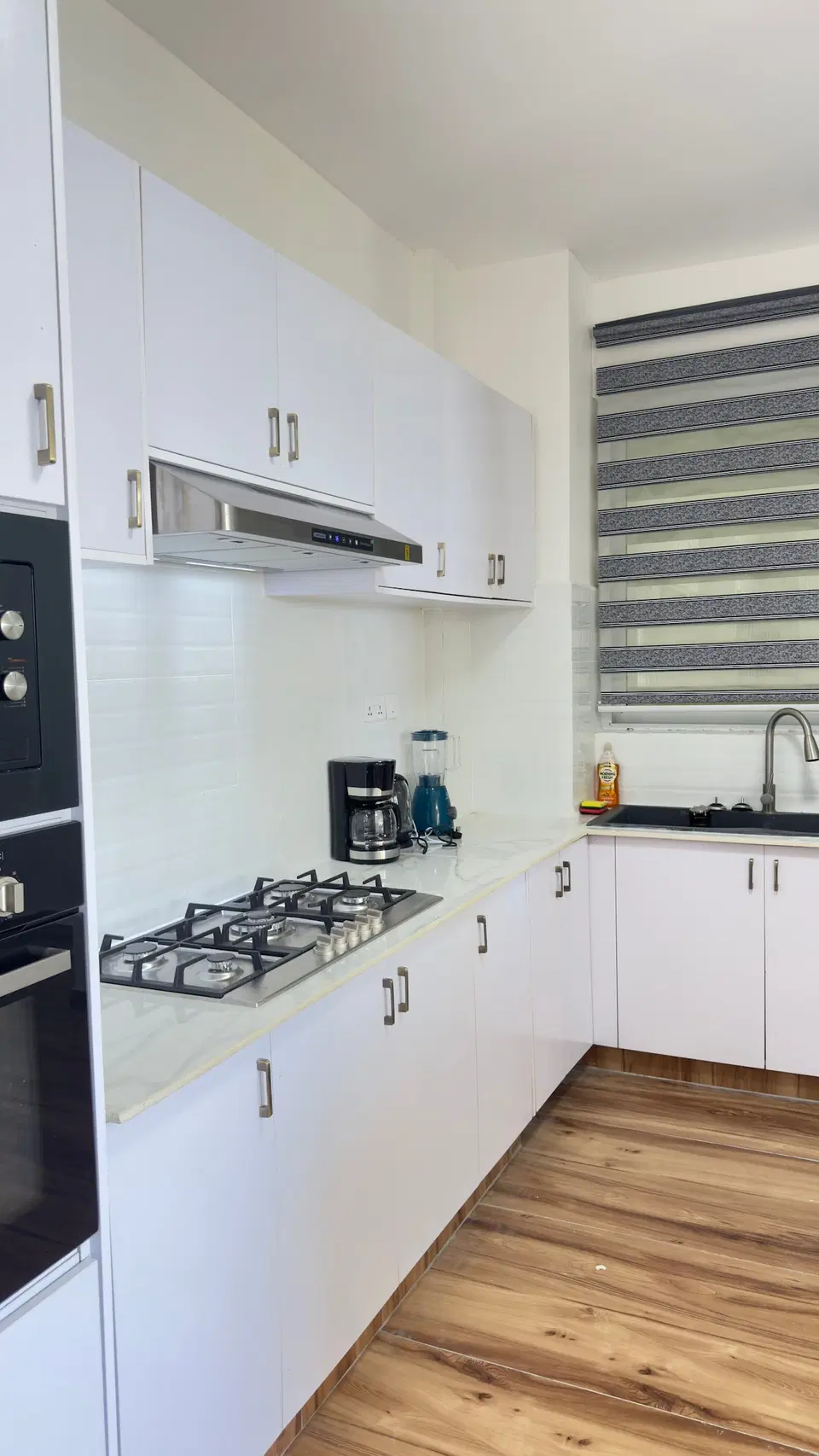 Luxury 2BR Apartment, Seaview near beach and Malls photo 15