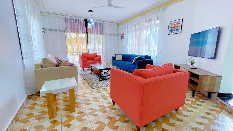 Coastal Luxury 3BR Villa, pool, near beach, malls photo 7