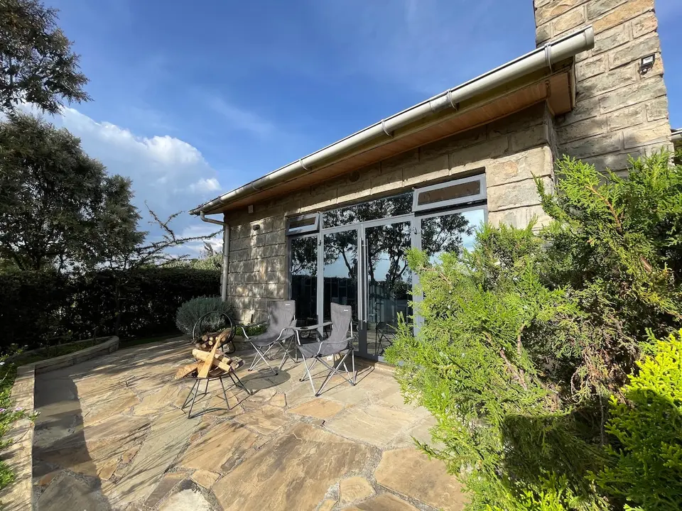 Quiet Family Cottage @ Elwai Visitor Centre photo 1