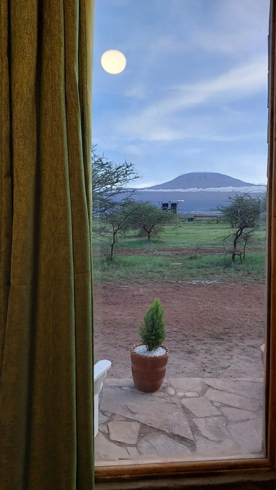 Amboseli House Cabin – 1BR, a Pool — photo 4
