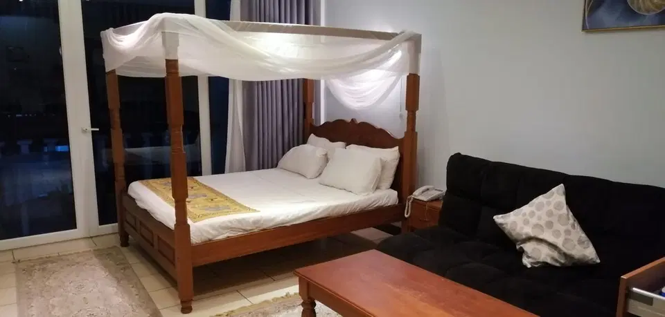 Beachfront Studio in Bamburi Beach — photo 6