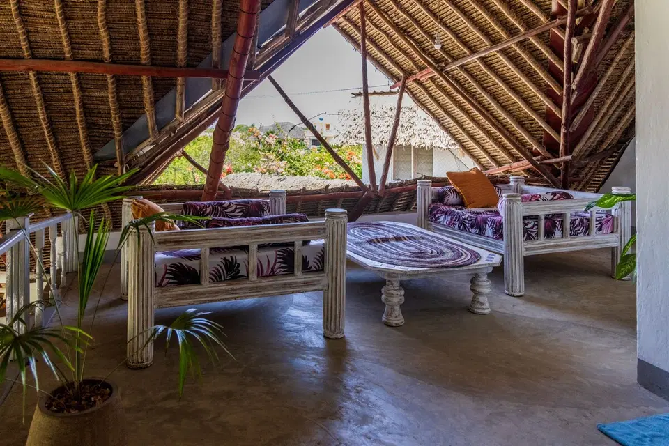 Bayana House – 4 Bedrooms – Sleeps 8+ — photo 14