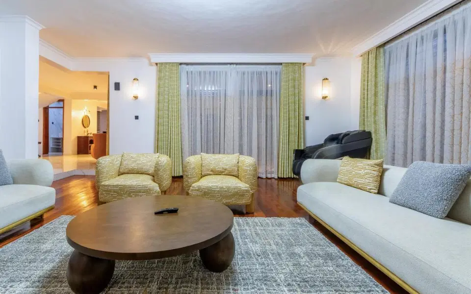 Lake View Villa | 5BR with Guest Wing, Naivasha photo 9