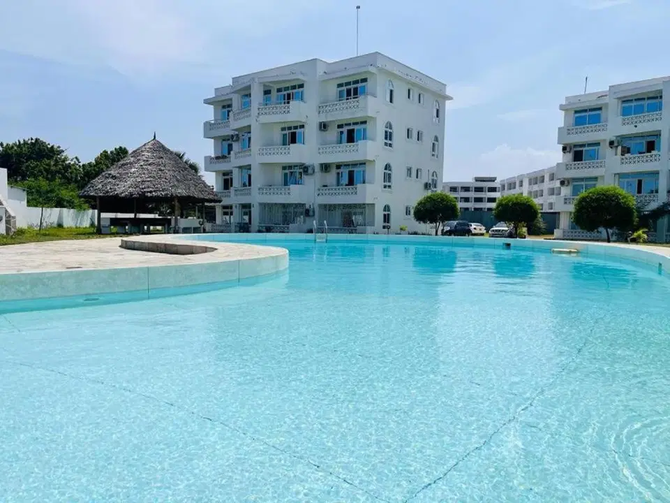 Garden Pool Apartment | 1BR Stay, Malindi photo 4