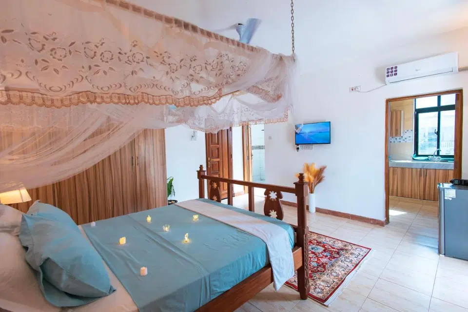 Elegant Suite | Pool Stay, Galu Diani photo 11