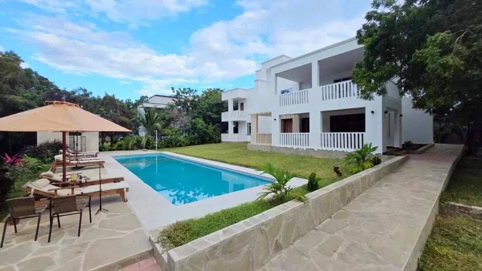 Pool Villa | 4BR Stay, Diani photo 4