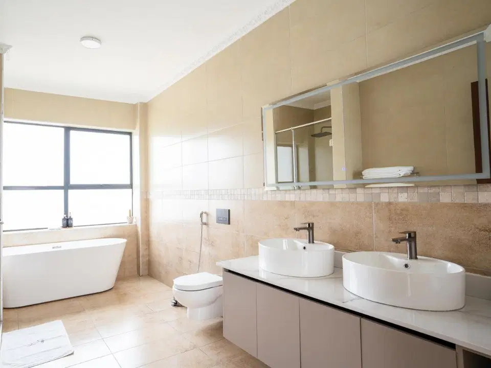 Lake View Apartments | Rooftop Pool, Elementaita photo 3