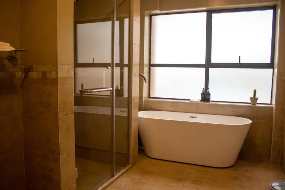 Lake View Apartments | Rooftop Pool, Elementaita photo 9
