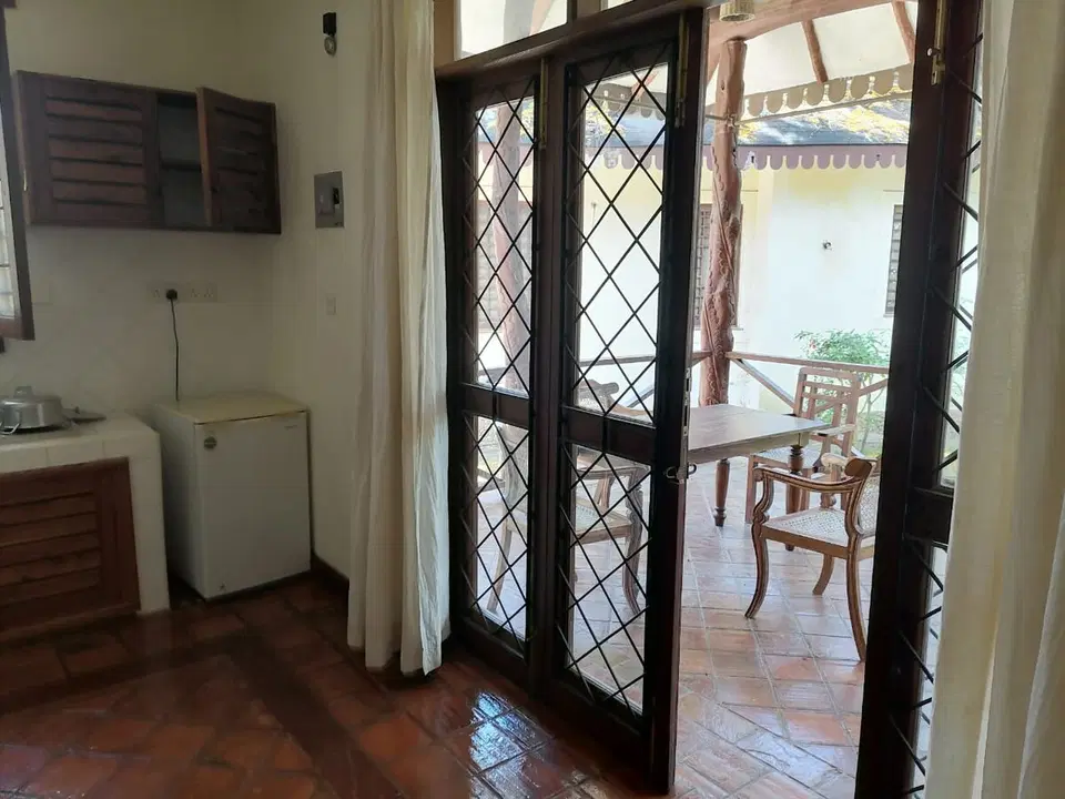 Cozy 1BR Close to Malindi Golf Course — photo 14