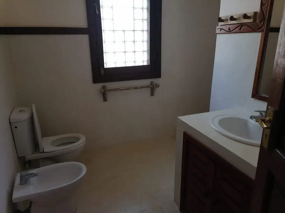 Cozy 2BR Close to Malindi Golf Course — photo 13