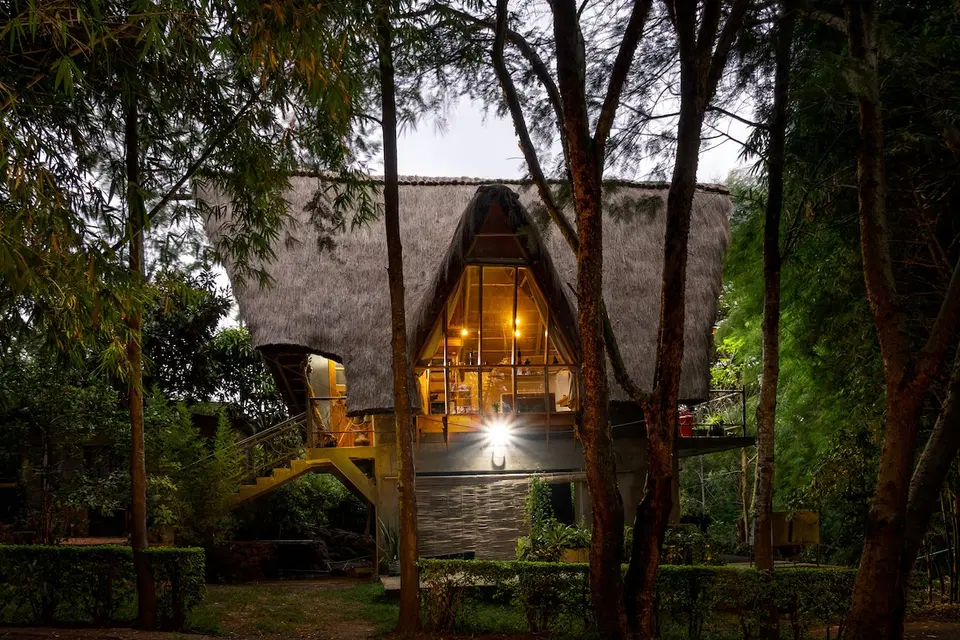 Dik Dik Creek, Private Creek by a River – 1BR — photo 1