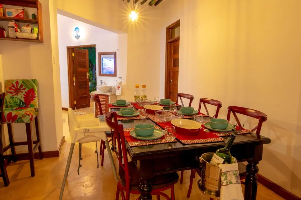 Familia 4BR Villa: Private Pool, Tranquil Diani Beach — photo 11