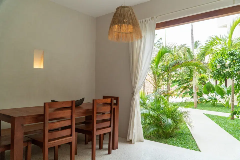 Hibiscus Black Bilapartment With Veranda — photo 5