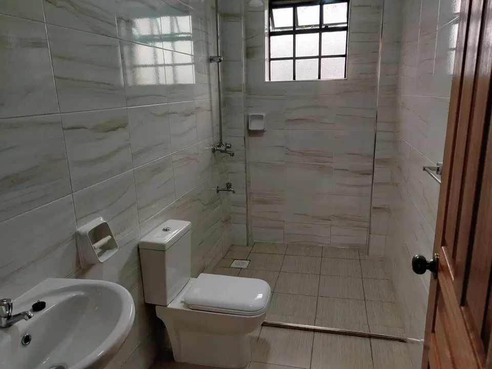 2BR Apartment Close to the Lake — photo 8
