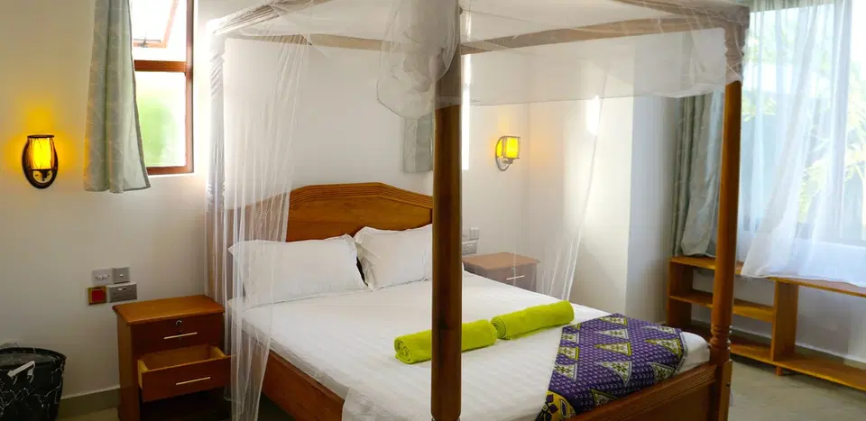 Lovely 2BR – 3 Minutes to the Beach — photo 9