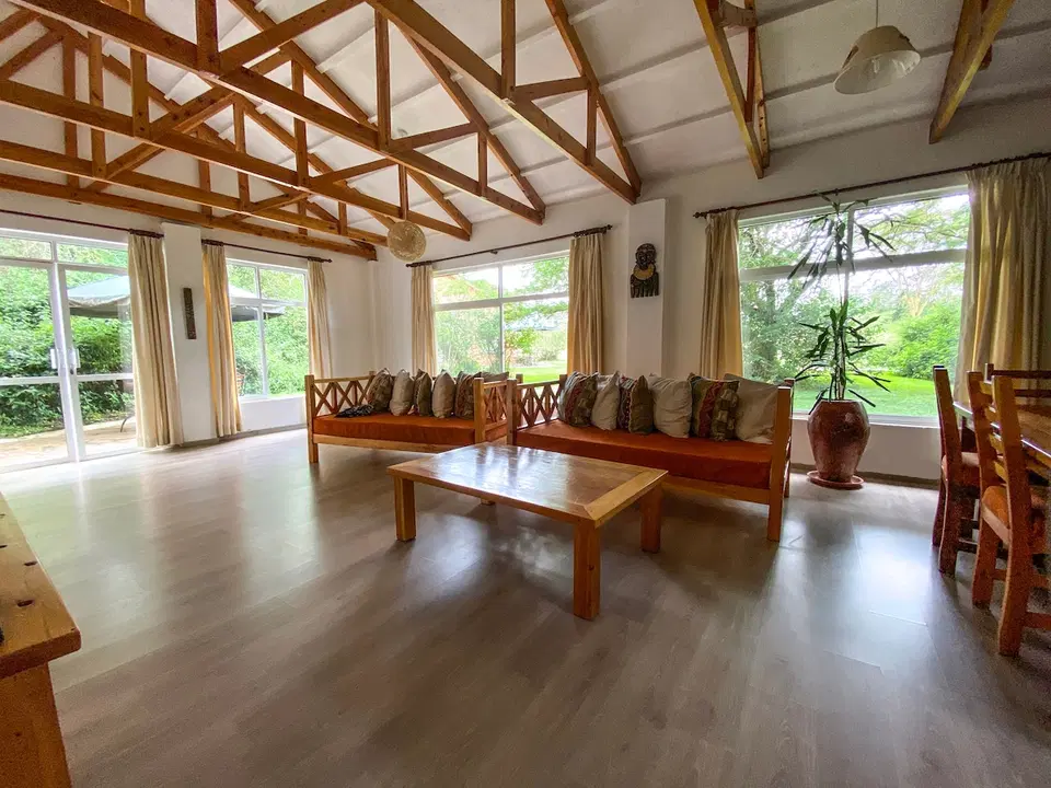 Mountain Ash 2BR Villa — photo 1