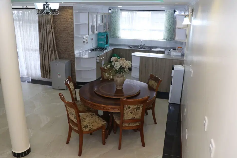 Apple 4BR Villa — photo 4