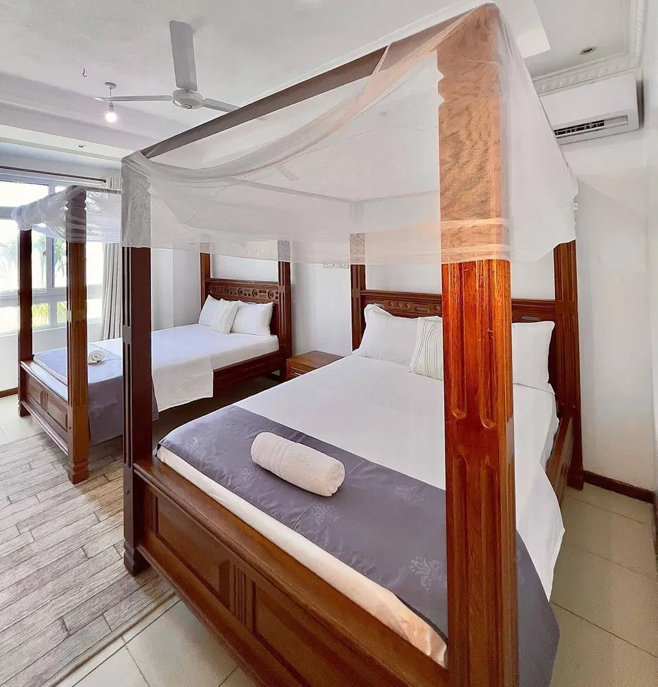 Nyali Beachfront Sea View 3-Bedroom photo 9