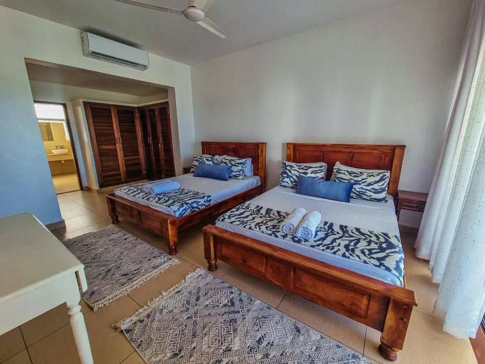 Bamburi Beachfront Penthouse 3BR photo 6