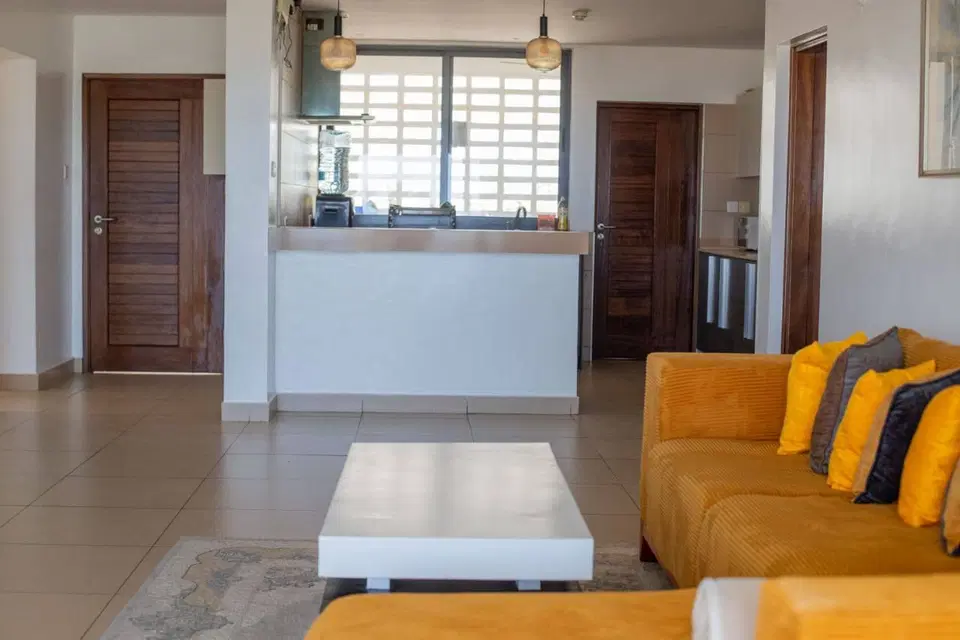 Bamburi Beachfront Penthouse 3BR photo 7