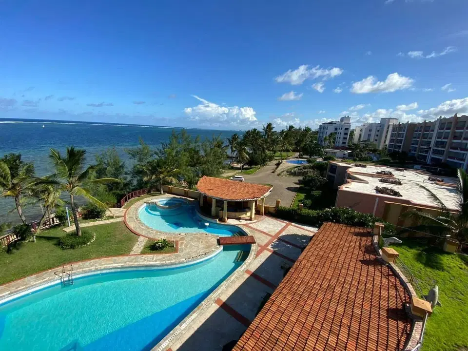 Shanzu 2-Bedroom Beachfront photo 6
