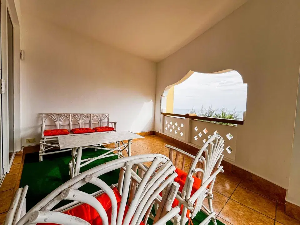 Shanzu 1-Bedroom Beachfront photo 6