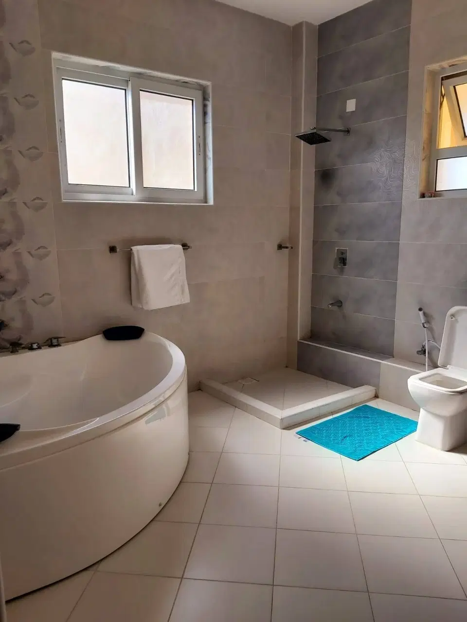 Nyali Stunning 4-Bedroom Sea View photo 9