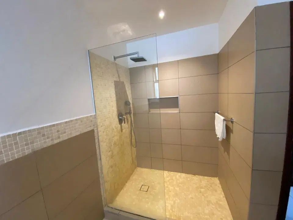 Bamburi Beachfront 3-Bedroom photo 14