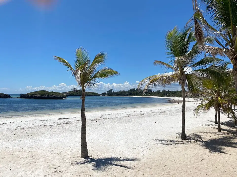 Patch by the Oceana, 2BR Beachfront Apartment, Watamu — photo 2