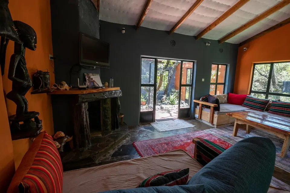 The Buffalo 3BR Cottage — photo 1