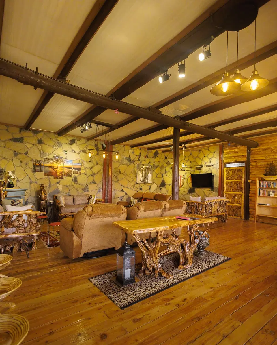 Lake Log House | 4BR, Elementaita photo 2