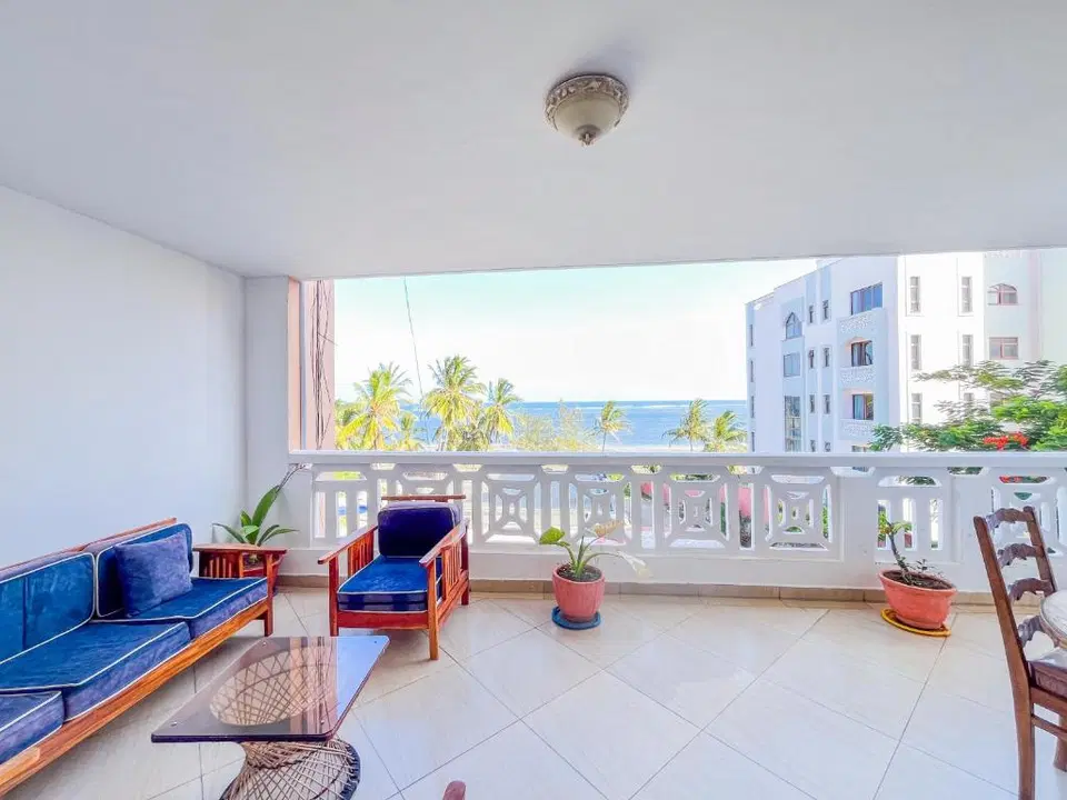 Ocean Balcony Apartment | 2BR, Shanzu photo 2