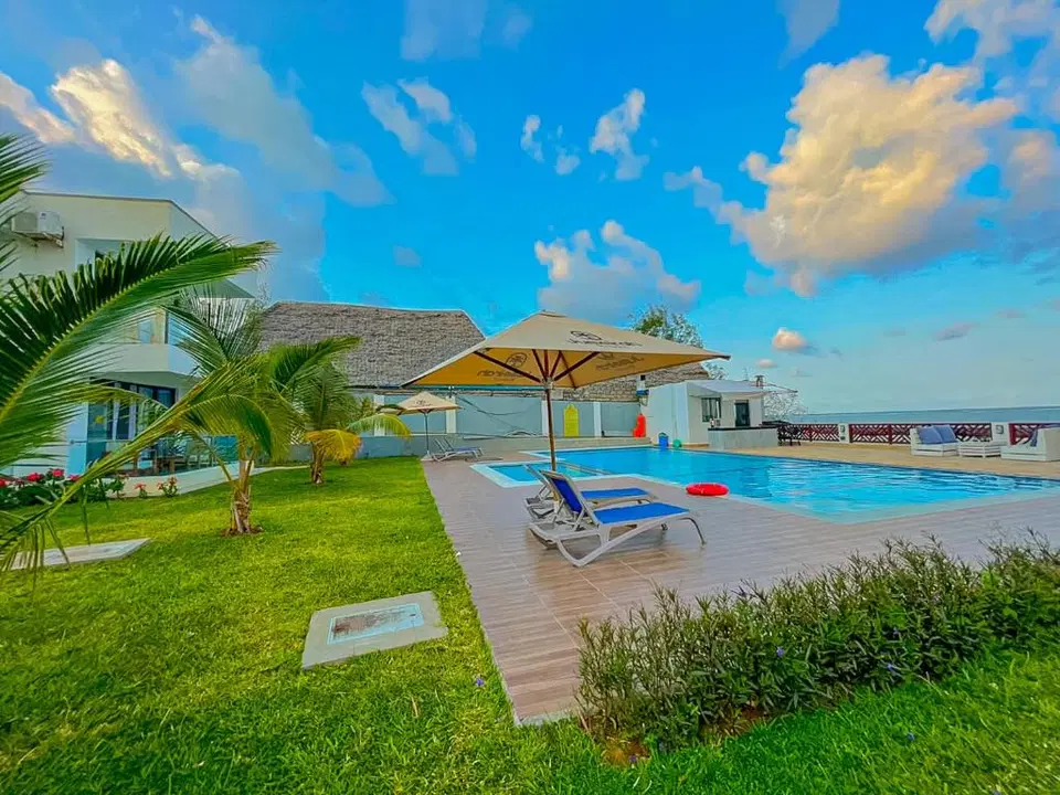 Beachfront Residence | 1BR, Nyali photo 5