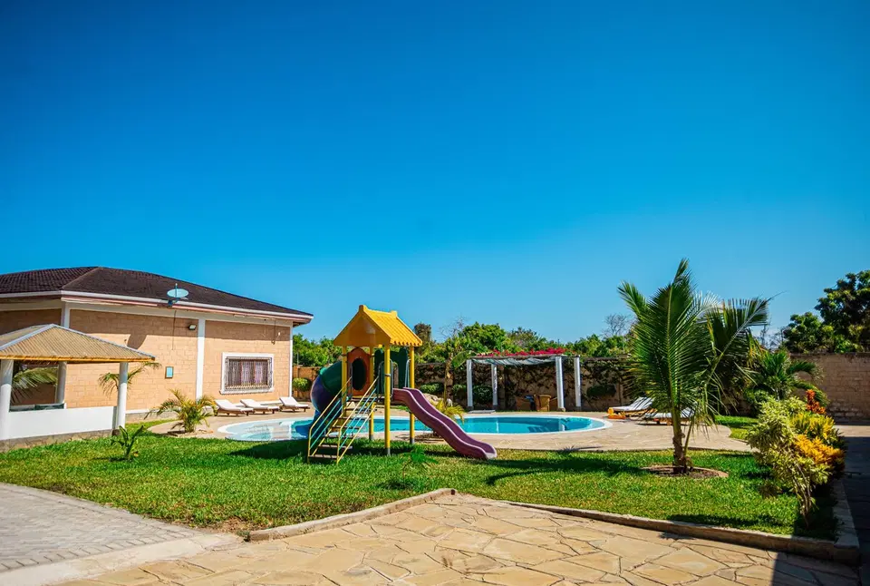 Family Pool Villa | 3BR, Diani photo 6