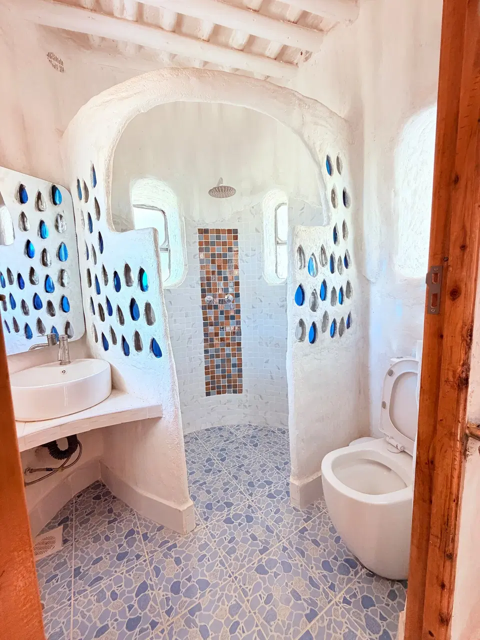 Mushroom House | 1BR, Kisamis photo 12