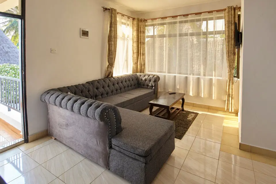 The Loisita Studio Apartment — photo 15