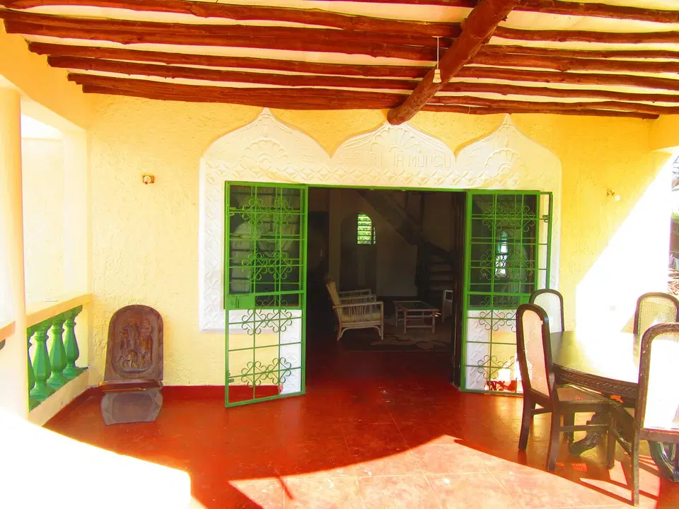 Villa Parrot — photo 6